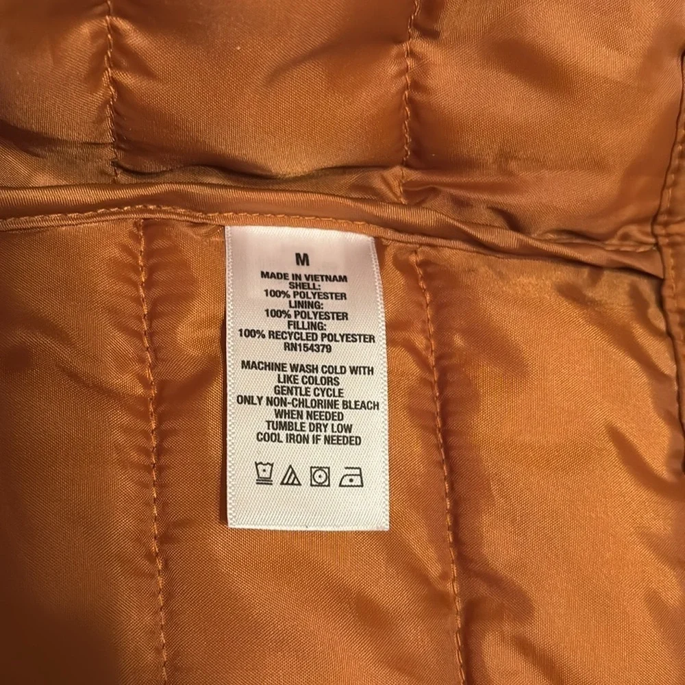 Aeropostale recycled down vest, size medium